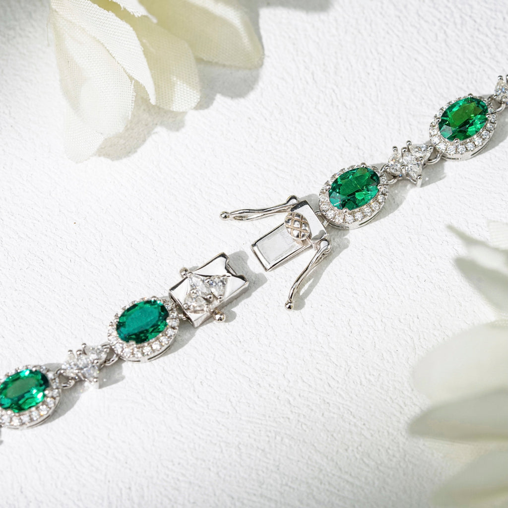 Romantic Emerald & Diamond Heart Drop Necklace