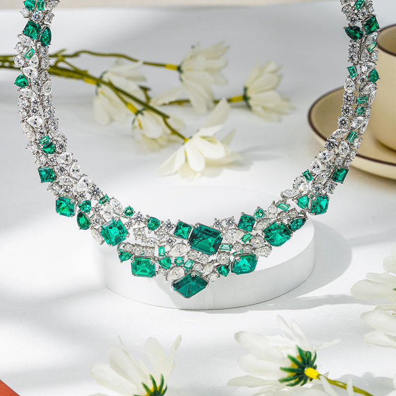 Breathtaking Emerald and Diamond Grandeur Necklace
